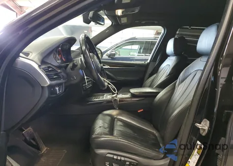 2015 BMW X5 xDrive50I z USA, uszkodzony, nr VIN 5UXKR6C59F0J76917